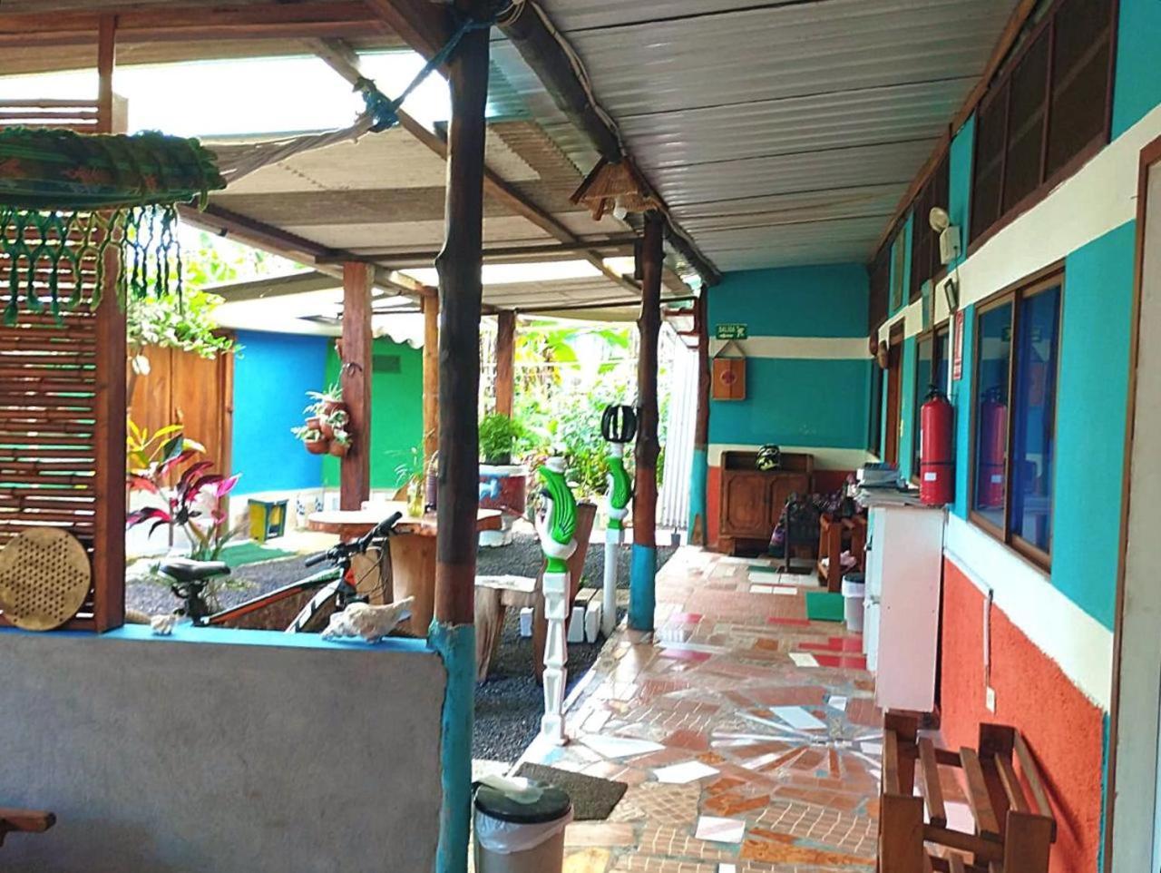 Alojamiento Sumak Kawsay Puerto Ayora  Exterior foto